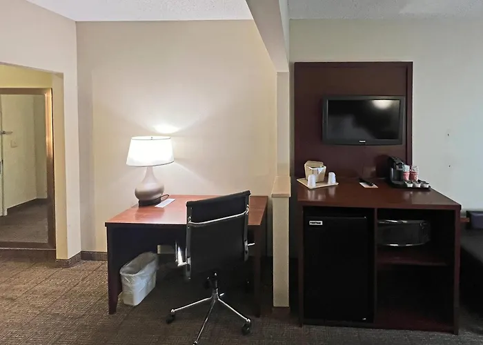 Hotel Comfort Sports Complex 4*
