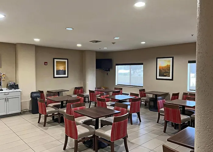 Comfort Sports Complex Hotel 4*