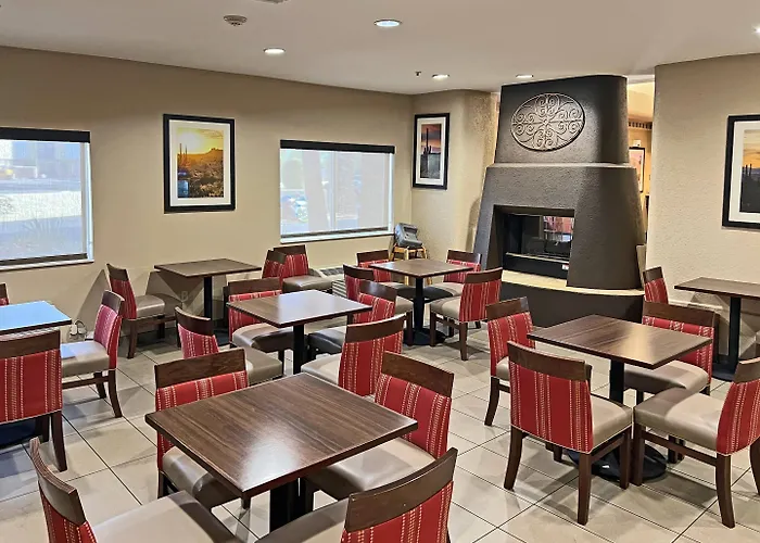 Hotel Comfort Sports Complex Peoria