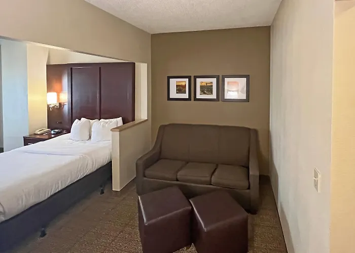 Comfort Sports Complex Hotel